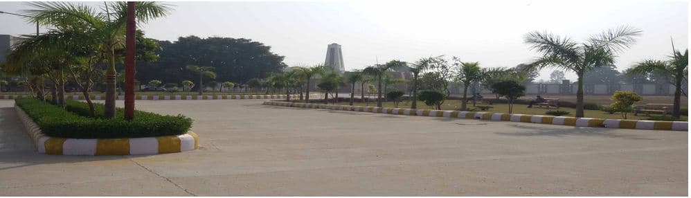 Shri Venkateshwara University Amroha Academic Building photo 5